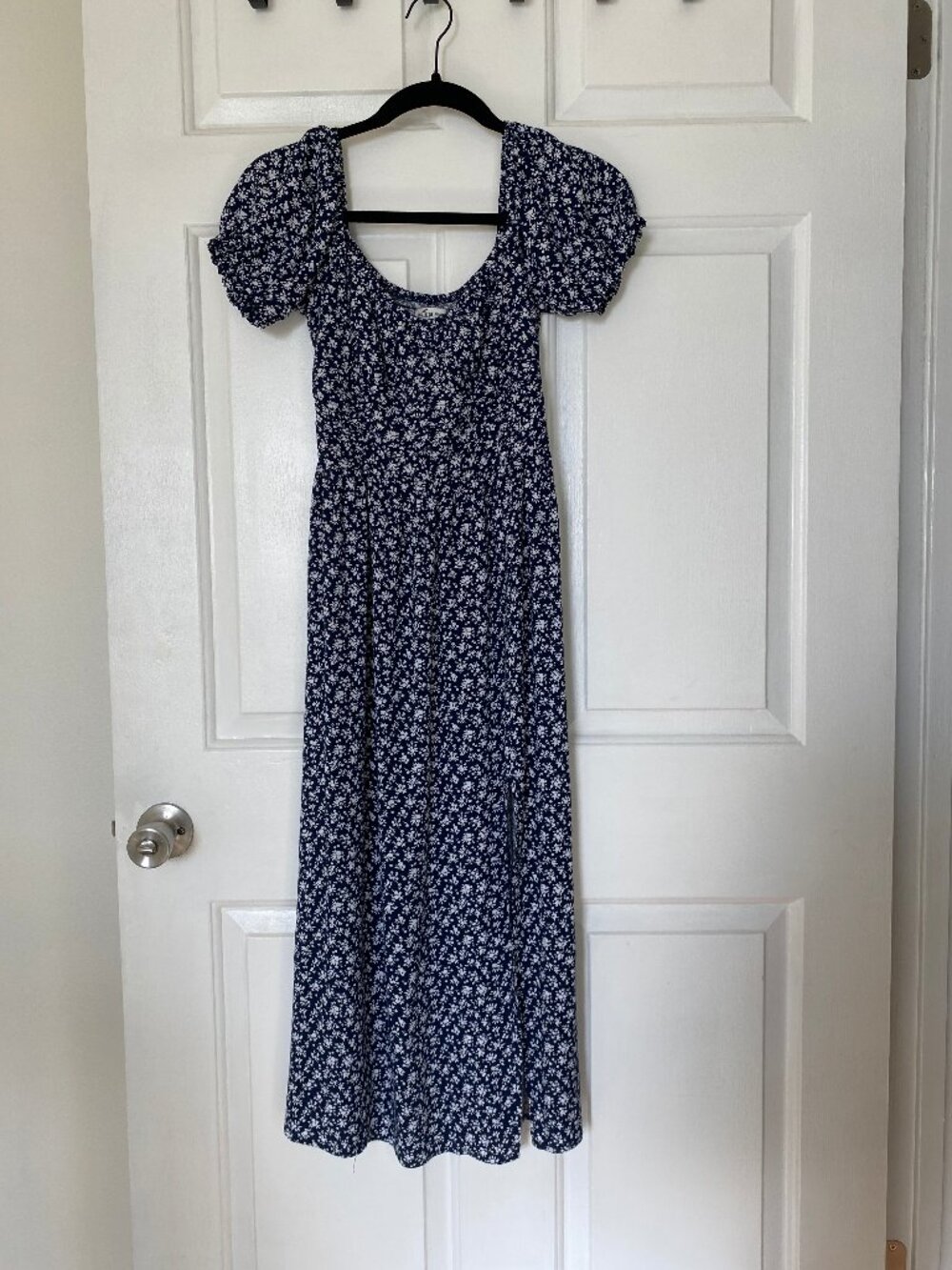 Hollister Sofia midi floral dress with slit